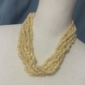 Elegant Cream Beaded Necklace